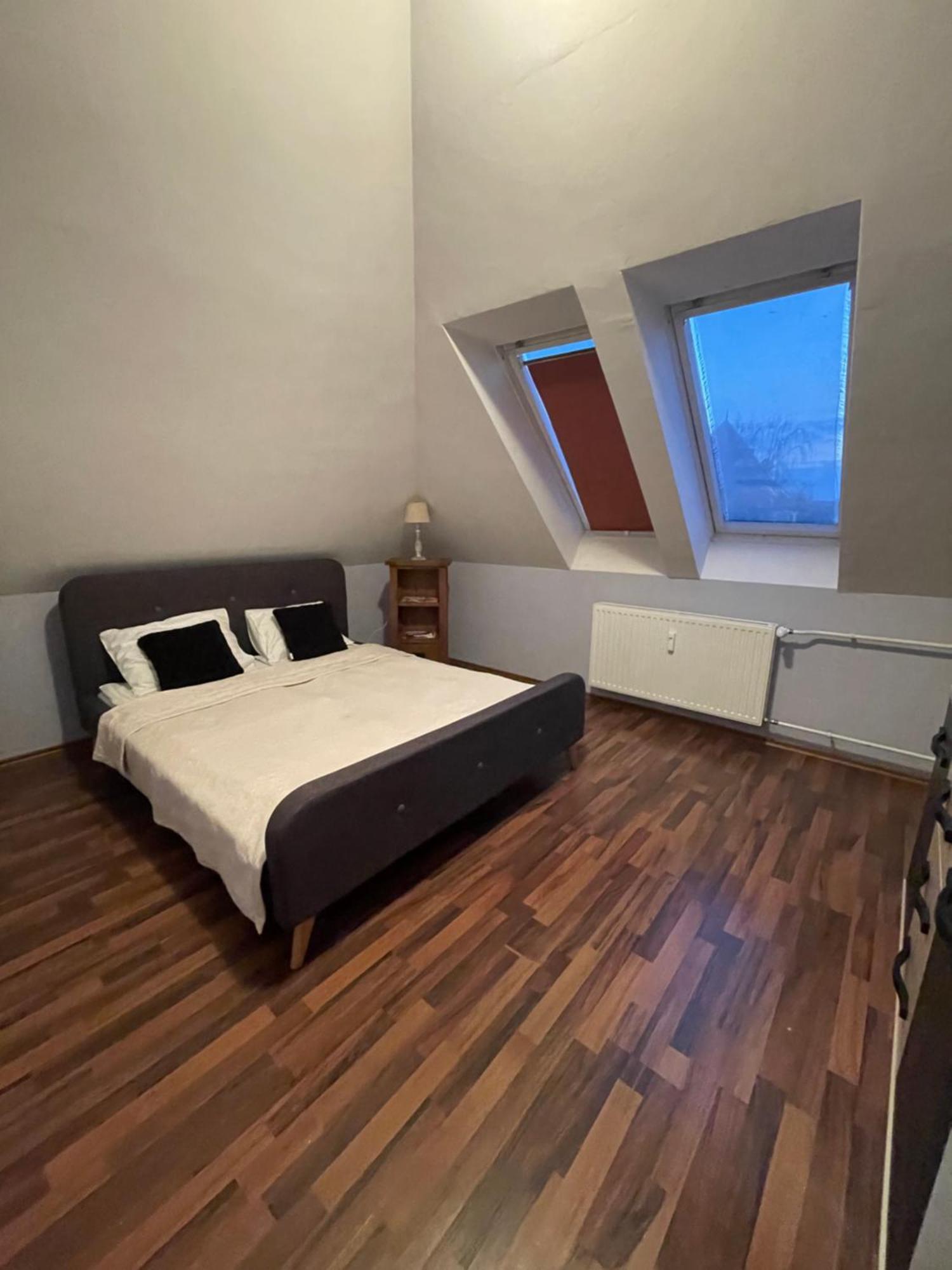 Palank Apartman Mosonmagyaróvár Εξωτερικό φωτογραφία